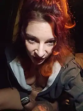FreyaFucksFans Chat XXX in diretta