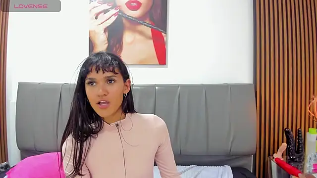 Chat +18 de iisabella_noa ao vivo