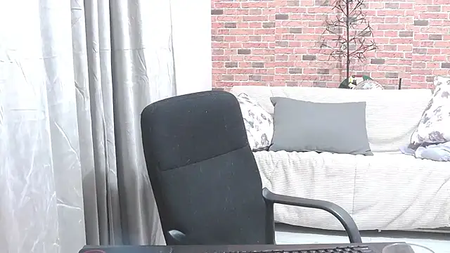 عرض كام ElisaMILF