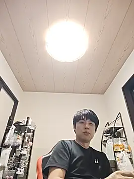 whitebriefboy 即時 XXX 聊天