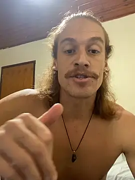 Show de ruivofloripasecrets na webcam