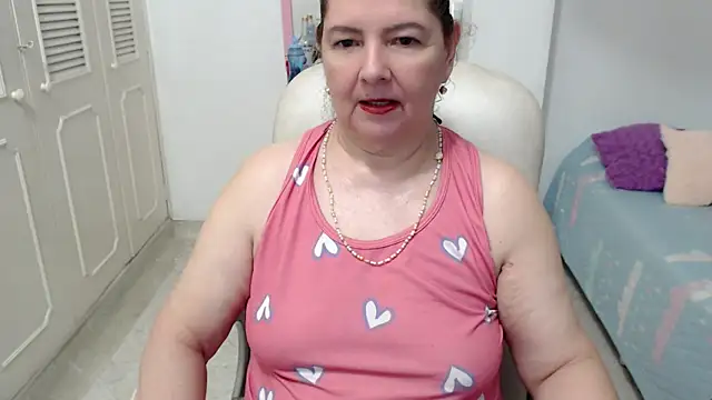 צ'אט XXX בשידור חי של leonela_69