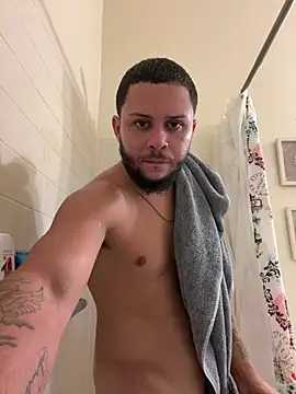 Tu_PaPi_Favorito Show in webcam