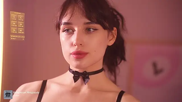 horneyjozy Adlı Modelin Canlı XXX Sohbeti