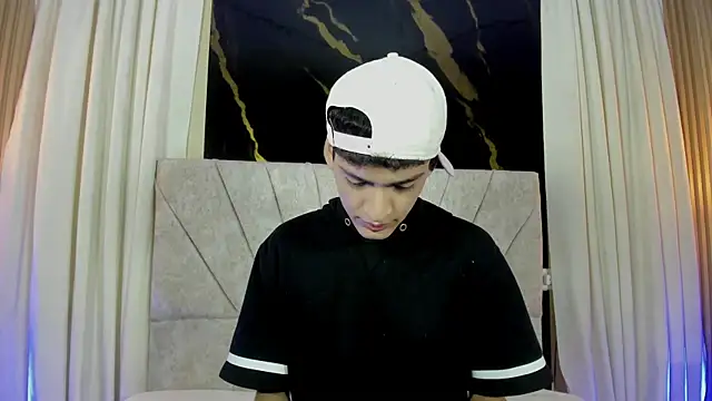 stevensantana1 – webcam-show