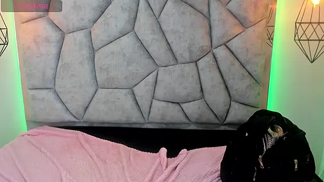 Addyy_02's Live XXX Chat