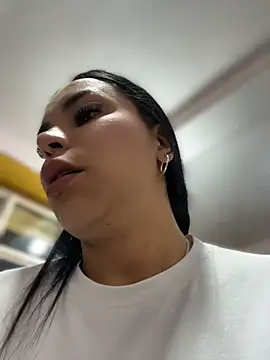 Naatalia Live XXX-chat