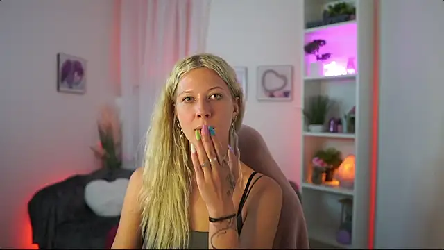 EmilySwann_ – Naživo XXX chat