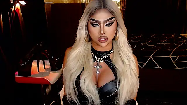 MassiveCockTrans' Webcam Show