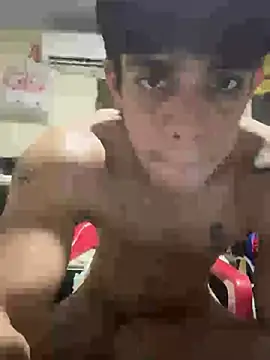 valdren_vylord Show in webcam
