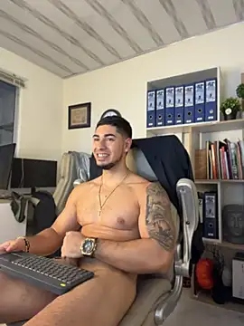 Dimitri_Colleman Chat XXX in diretta