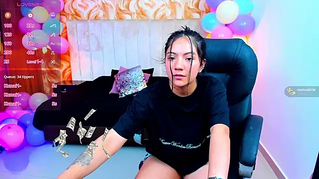 miichael_black's Live XXX Chat