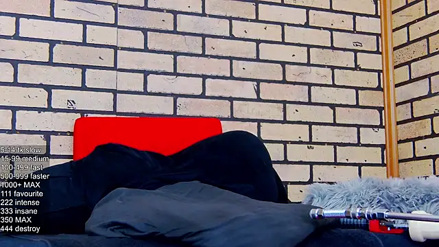 IvoryDreams Adlı Modelin Canlı XXX Sohbeti