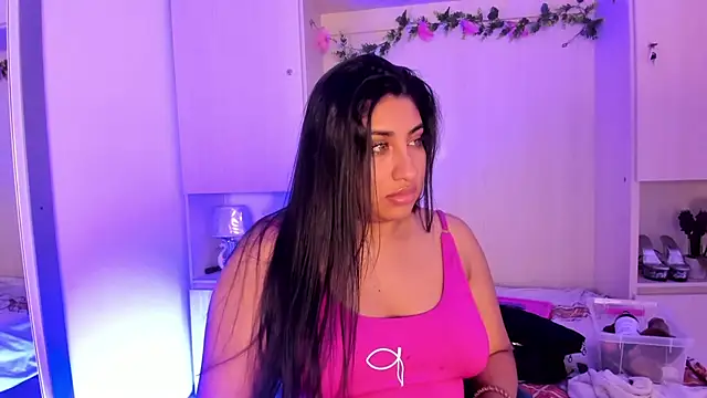 XXX chat uživo modela CANDYGABYY