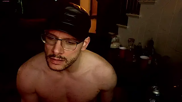 MasterDaddyCool XXX чат на живо