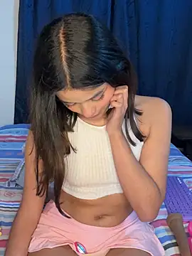 Megan-Moon Chat XXX in diretta