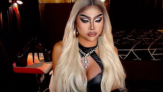Webkamerová show MassiveCockTrans