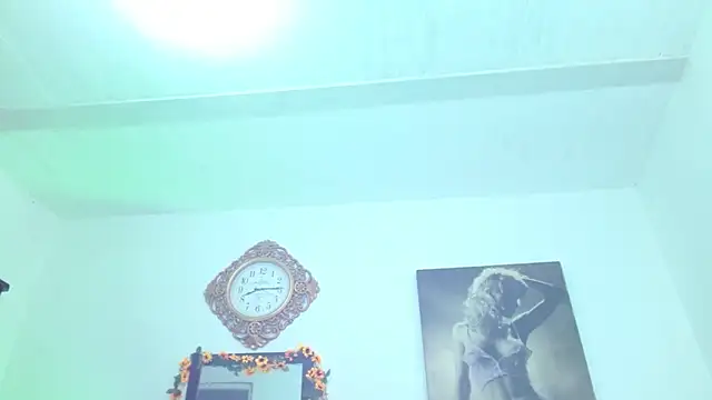 MeganCrouch 现场XXX聊天
