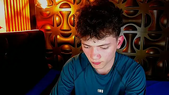 cruz_dante Adlı Modelin Web Kamerası Şovu