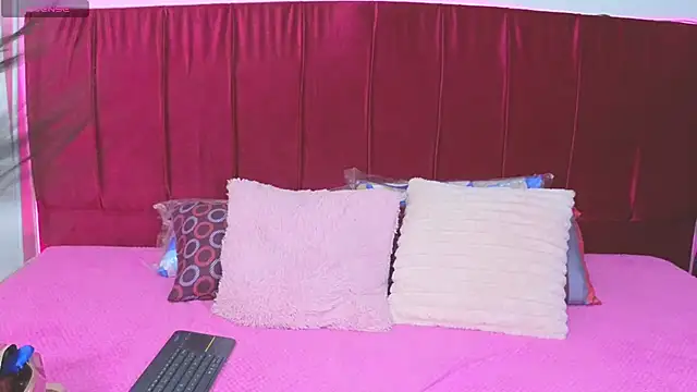 Chat XXX ao vivo de cuteeimy