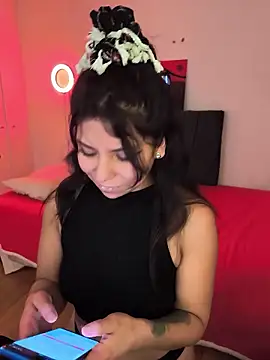 ivihetaira Live XXX Chat
