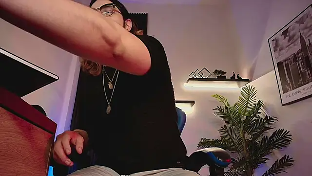 Chatroom XXX en direct de Derek_Vow