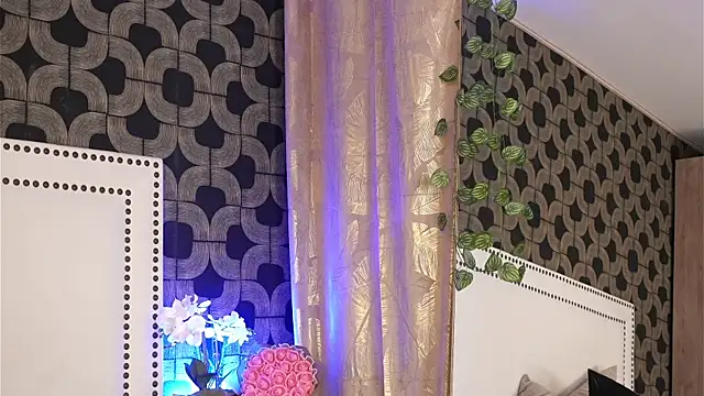 IsabelaWhite 即時 XXX 聊天