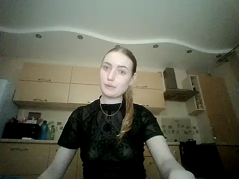 Онлайн чат XXX Lisanta