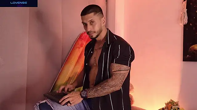 Seth_Vegaa's Webcam Show