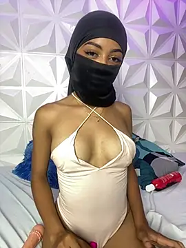 yasmin_moham – Live XXX-chat