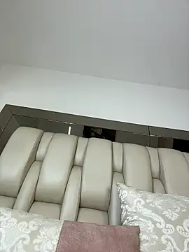 ALISSON_FOXXX1 라이브 XXX 채팅