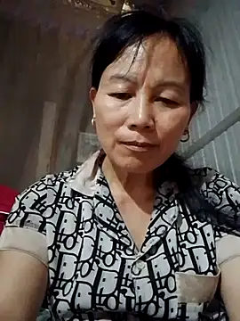 Kiss_love2 Adlı Modelin Canlı XXX Sohbeti