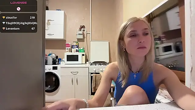 AngelJeni – Naživo XXX chat