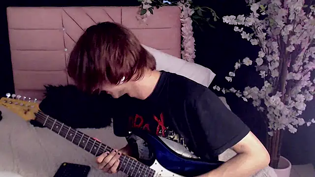 Онлайн чат XXX oli_dusk