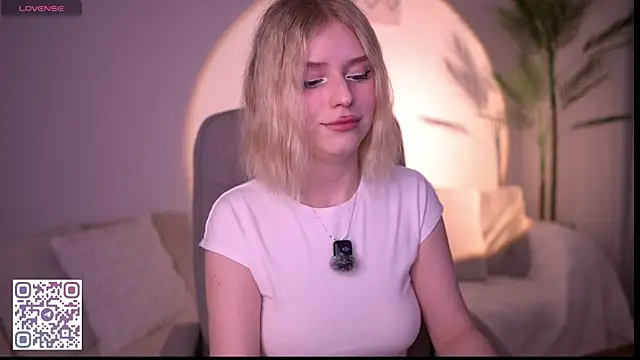 XXX chat uživo modela Dragonwind