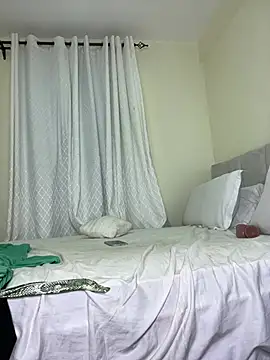 juicybatate's Live XXX Chat