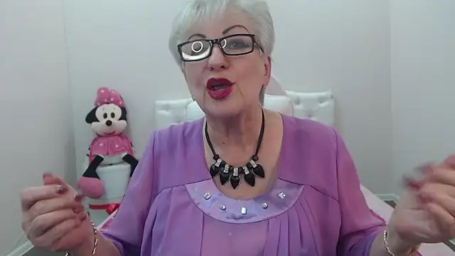 KayleSmoll's Live XXX Chat