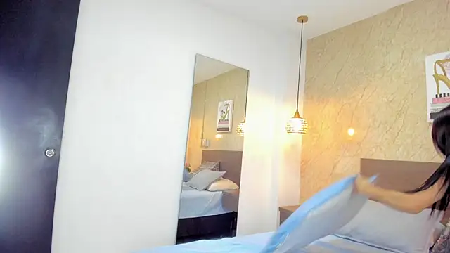 Miia03's Live XXX Chat