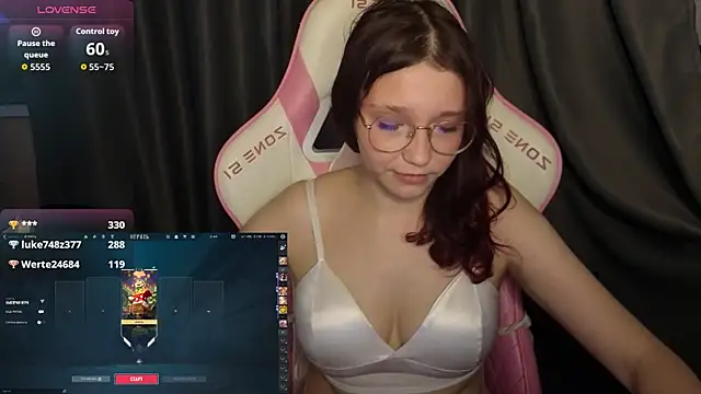PiinkiAura Live XXX-Chat