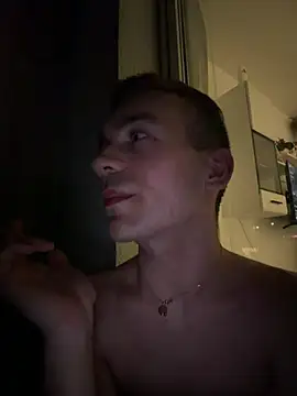 Chat +18 de nick_subvyx ao vivo