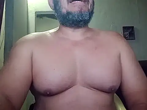 הופעת וובקאם של tarra122