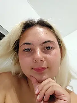 LiliiRose's Live XXX Chat