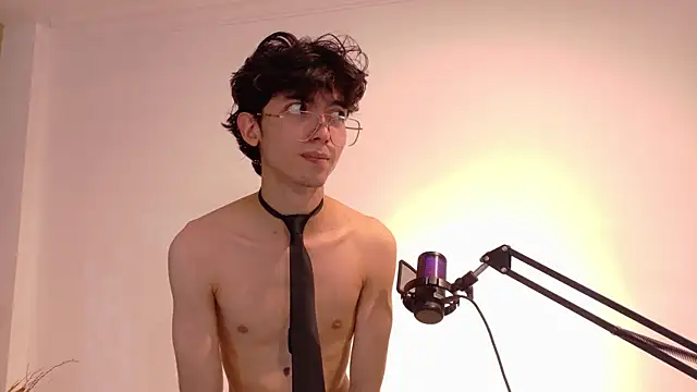 Živý XXX chat Twink_Sebas7