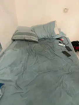 bigdick211292: διαδικτυακό σόου στην κάμερα