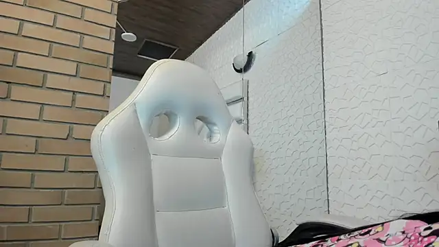 KattyLillin Live XXX chat