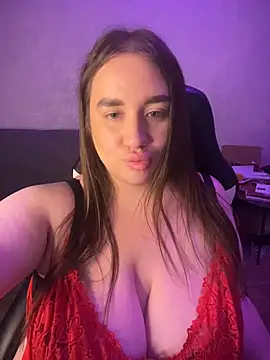 XXX chat uživo modela GabiBoobs