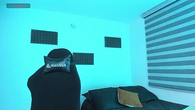 צ'אט XXX בשידור חי של hannarusso