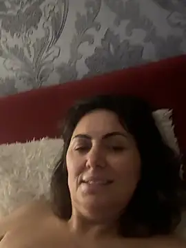 Chatroom XXX en direct de Emma_roqueen