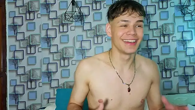 LoganSteel_ XXX чат на живо