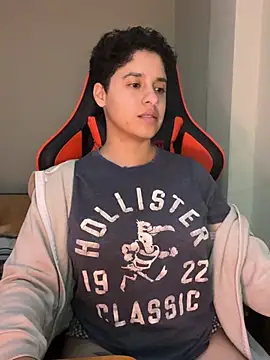 Chat +18 de HUMANXTHING ao vivo